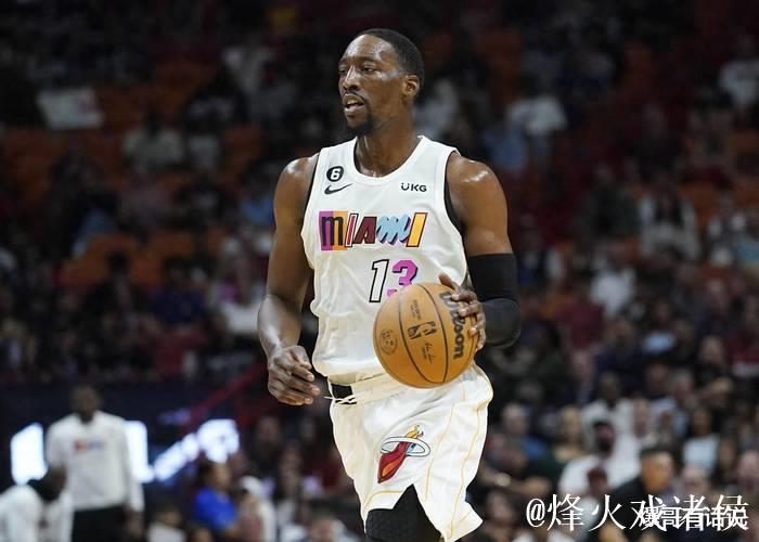 阿德巴约谈进攻乏力：面对空位机会，我们时常踌躇不决